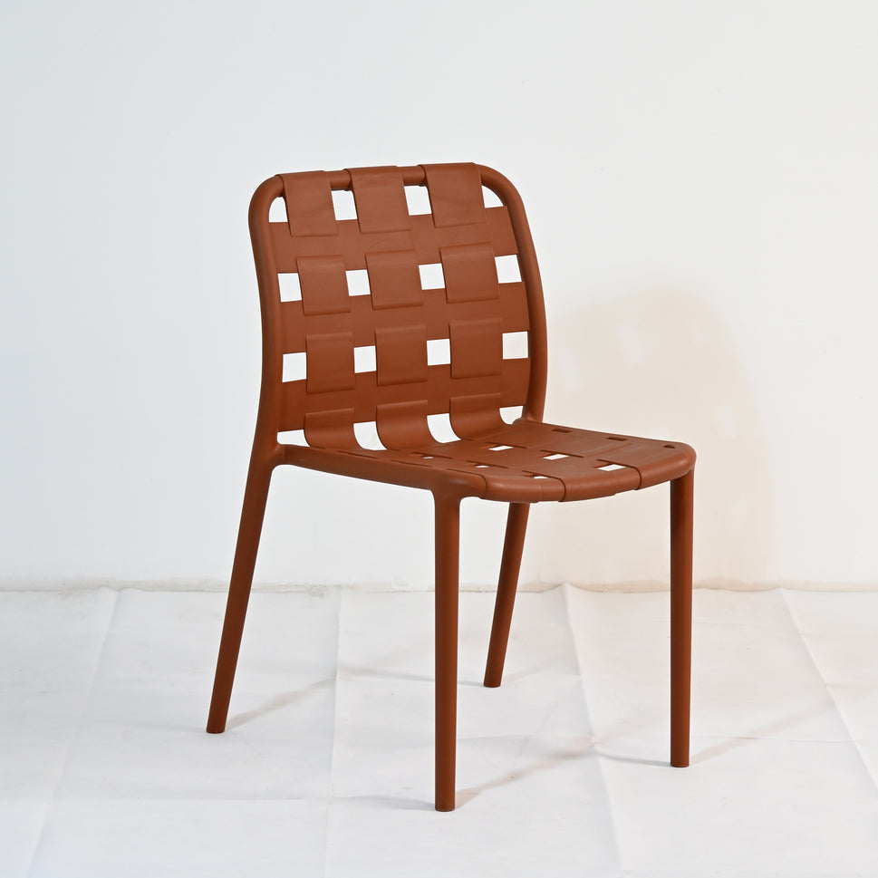 Set of 4 Contemporary Open-Weave Dining Chairs – Stackable Indoor & Outdoor Chair Set