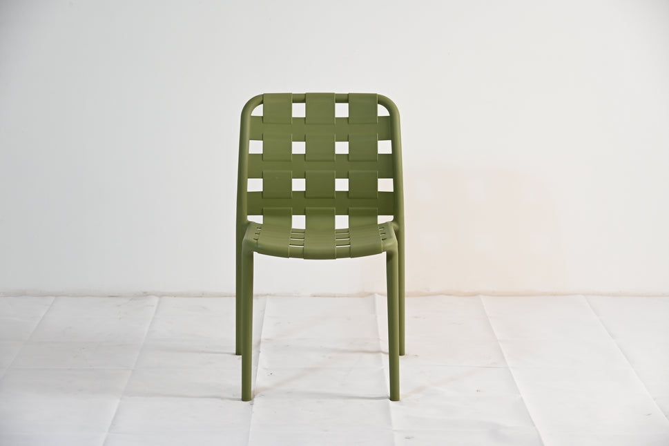 Set of 4 Contemporary Open-Weave Dining Chairs – Stackable Indoor & Outdoor Chair Set