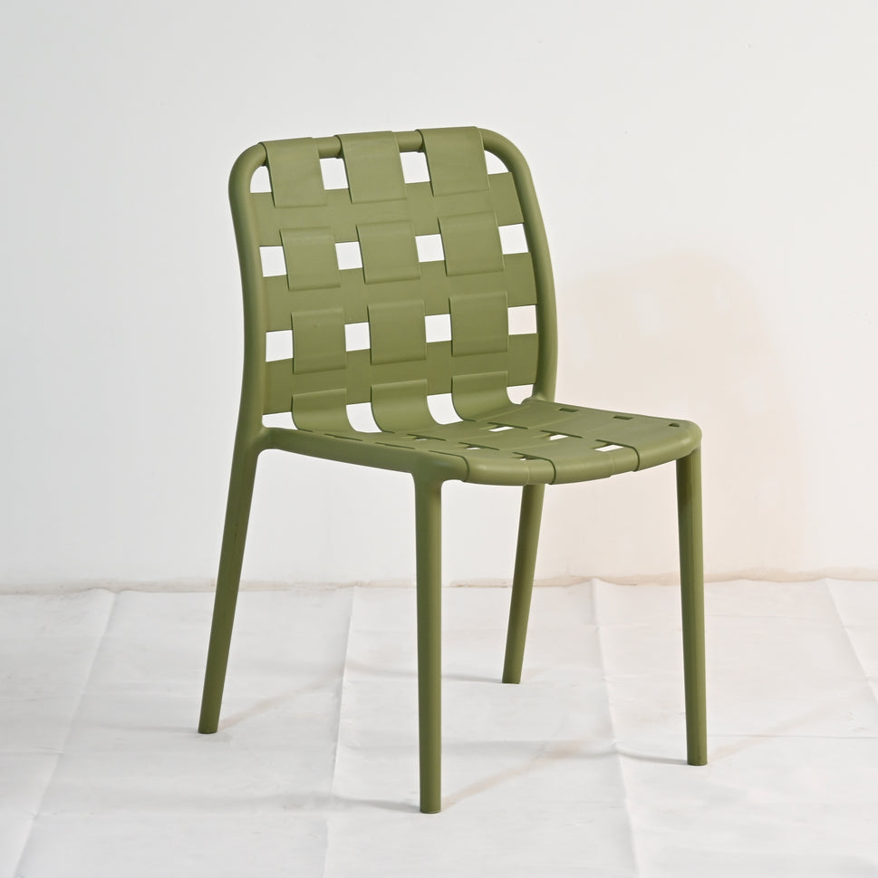 Set of 4 Contemporary Open-Weave Dining Chairs – Stackable Indoor & Outdoor Chair Set